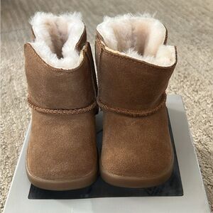UGG baby boots size 6-12m